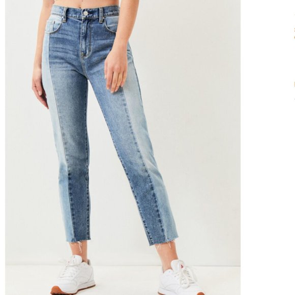 PacSun Denim - PacSun Koharu Blue Vintage Icon Mom Jeans, size 28